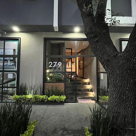Apartamentos La Condesa Città del Messico Esterno foto