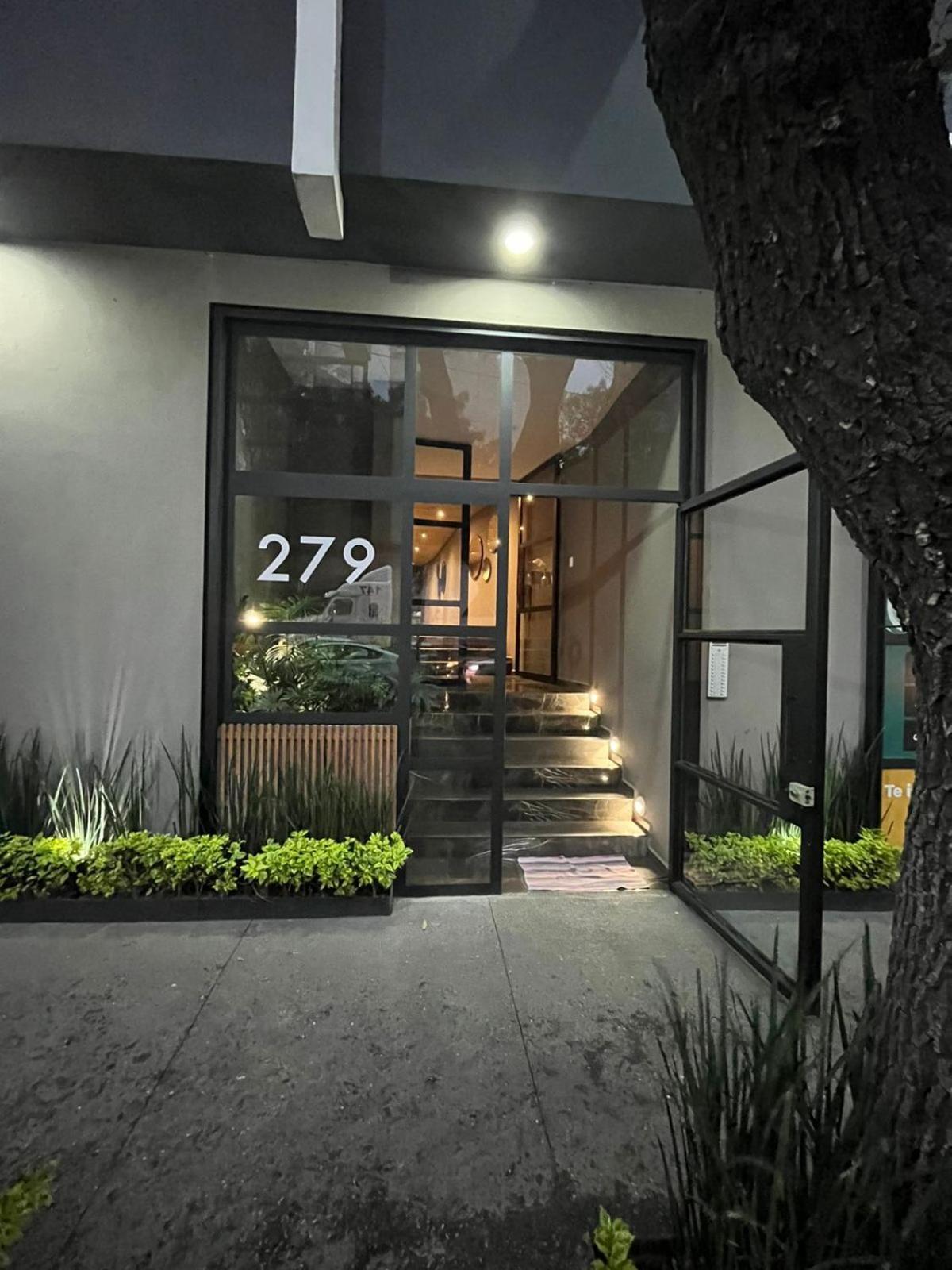 Apartamentos La Condesa Città del Messico Esterno foto