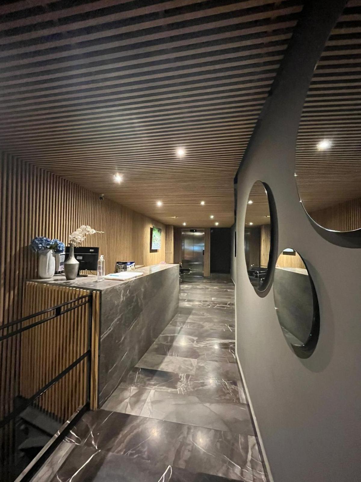 Apartamentos La Condesa Città del Messico Esterno foto