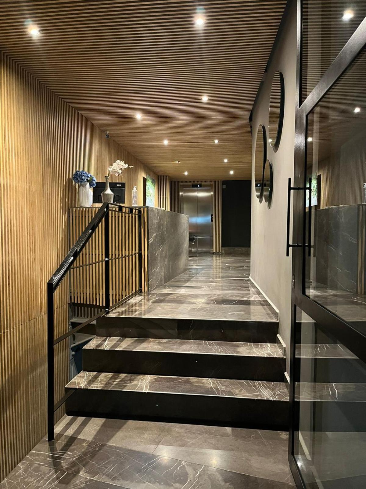 Apartamentos La Condesa Città del Messico Esterno foto